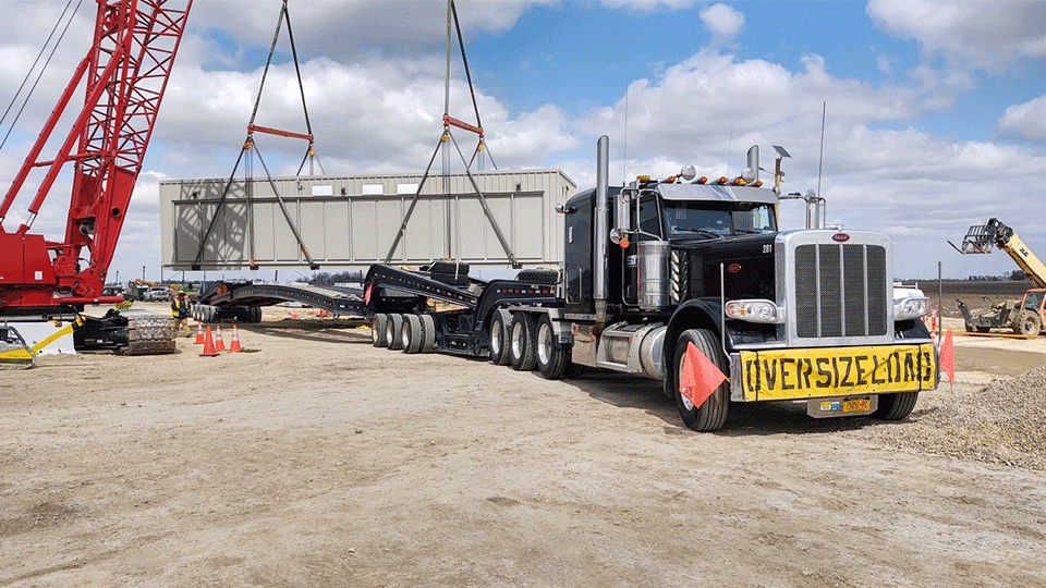 What Does a Freight Broker Do
